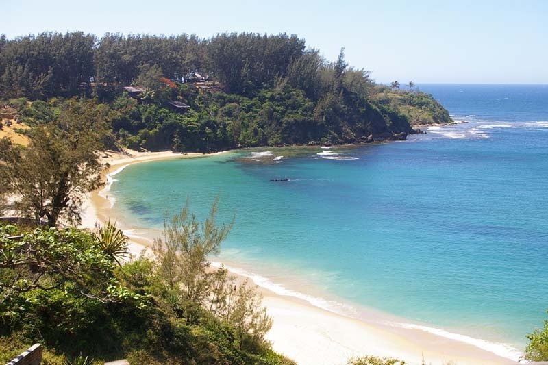 Plage de Libanona by Philippe Le Marechal