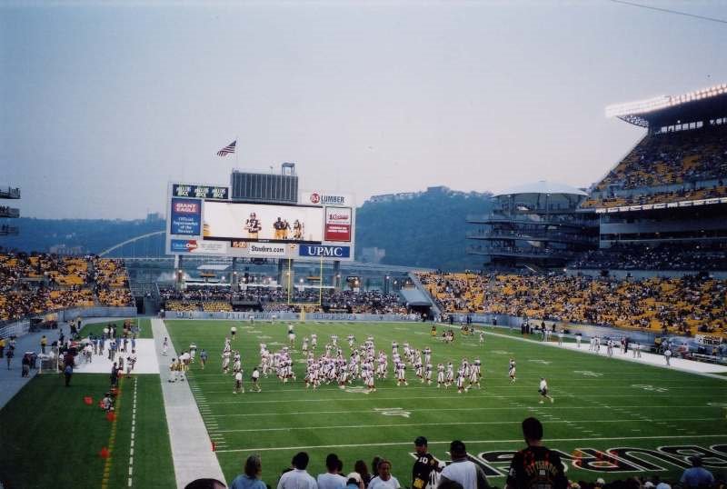 Heinz Field by Jen Ulasiewicz