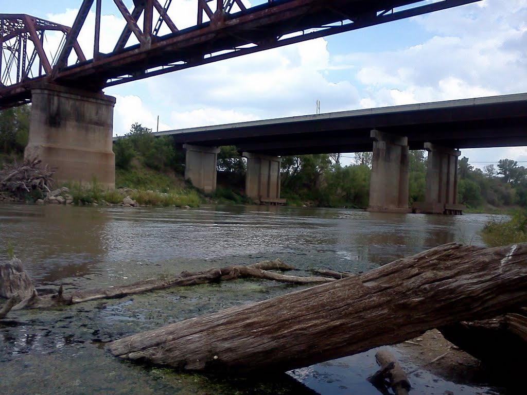 Brazos River Bridge at Interstate 10, Texas by Photographier