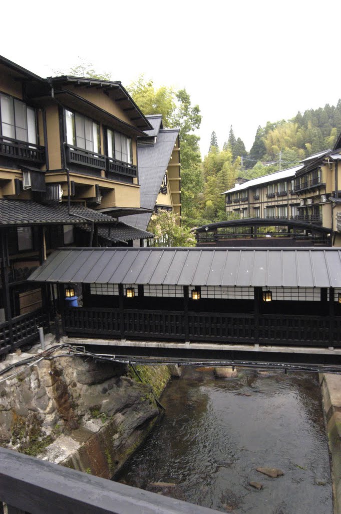 Un ryokan bien agréable, Kurokawa-onsen by gabolde