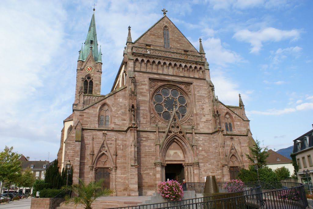 Eglise de Cernay by Bernard DUPONT