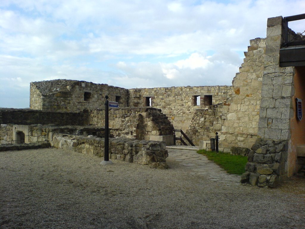 Castle of Eger by Száraz Mihály