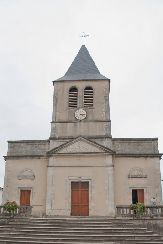 Eglise Saint Pierre du XIXème Siècle de MONTENDRE - 17130 - Charente-Maritime - FRANCE by Pierre THIBAULT