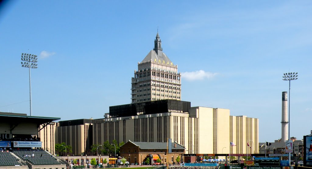 Rochester NY, Kodak Tower by hugoboucher