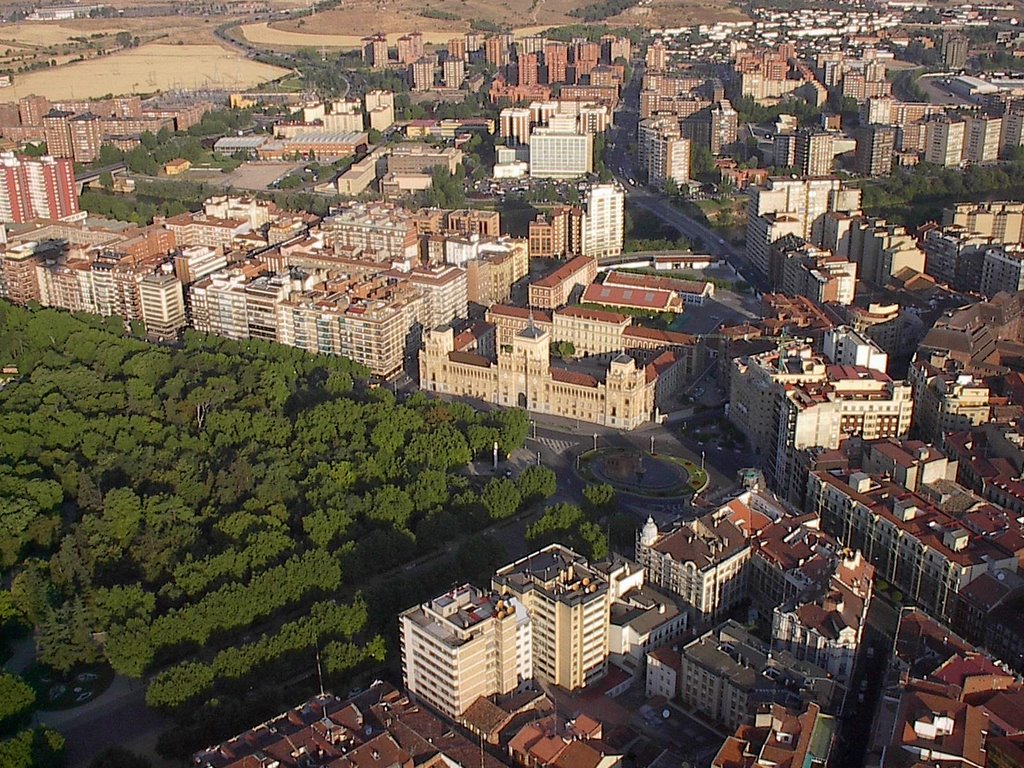 Academia de Caballería desde el aire (Valladolid) by gonzaluski