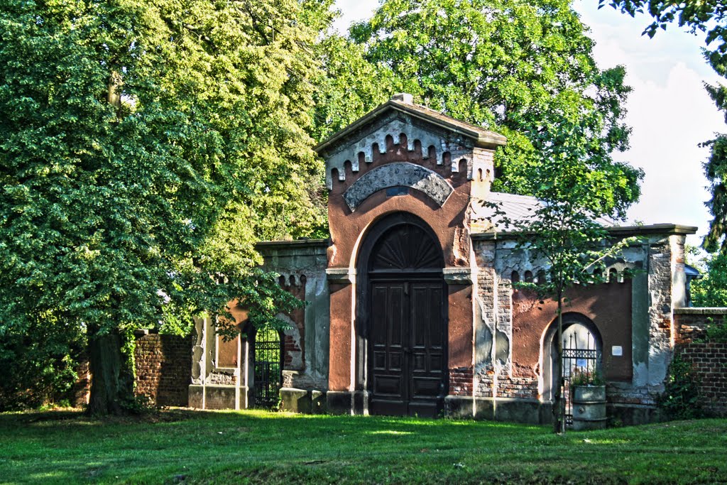 Chrudim jewish cemetery by Laima Gūtmane(simka)