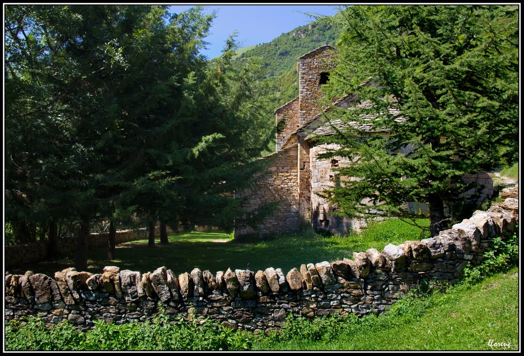 Esglèsia de Sant Martí d'Ogassa - S.XI by Llorenç