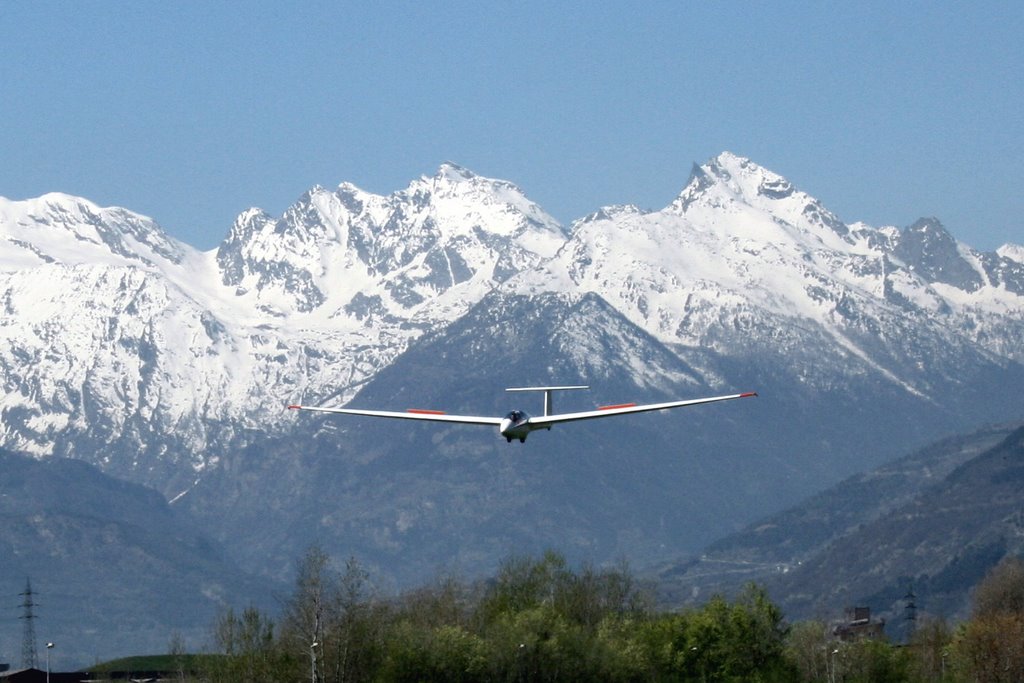 Landing in Aosta by SergioElia