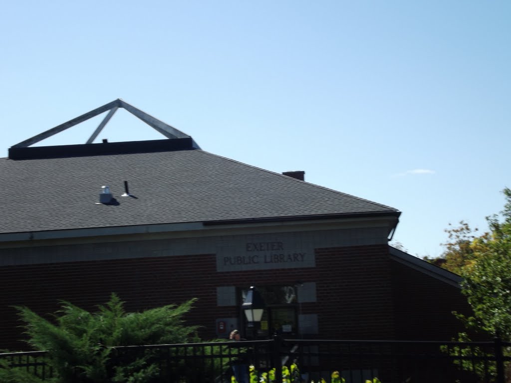 The library of Exeter NH by JBTHEMILKER