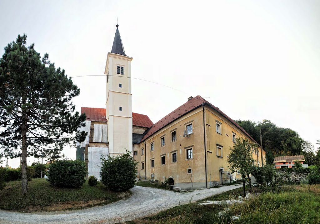 KRAPINA Franjevački samostan crkva Sv. Katarine by w34a Damir Alter Matijevic