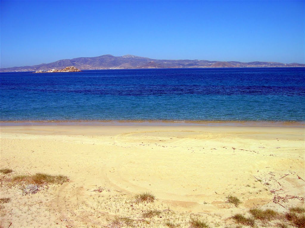 Naxos. Plaka-Beach. 200405 by Heidiho