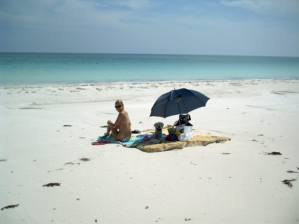 Playa maya with our dog! by pezetaroi