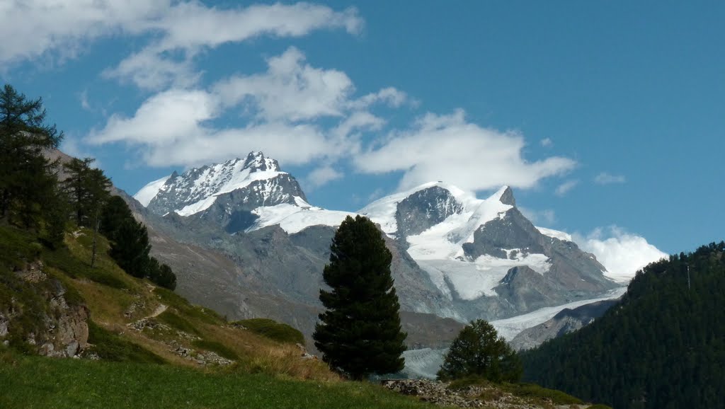 Strahlhorn (4190 m). by jp hartmann