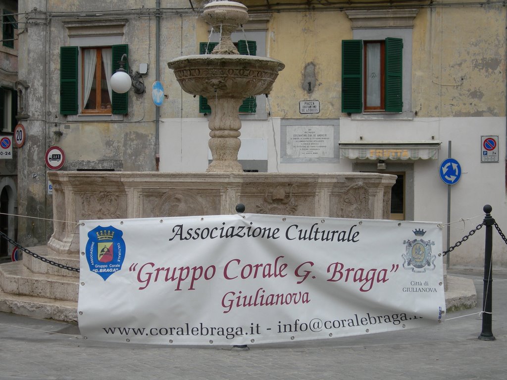 Canino - La fontana in piazza by mirko7