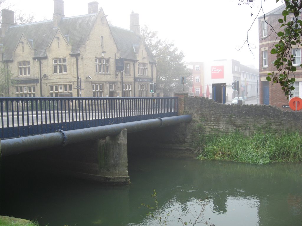 Hythe Bridge Street by txarno