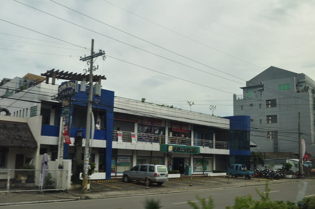 Facade of John Boy's arcade complex along the Quezon national highway in Lapu-Lapu City, Mactan Island, Cebu, Philippines by kang © francis b i ♠