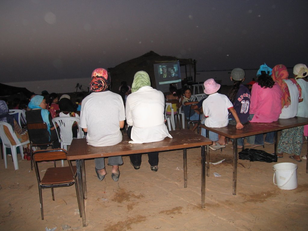 Projection sur la plage rcifette zarzis by Chokri Slaheddine