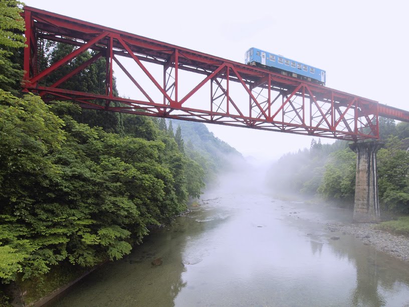 River Fog by tsushima