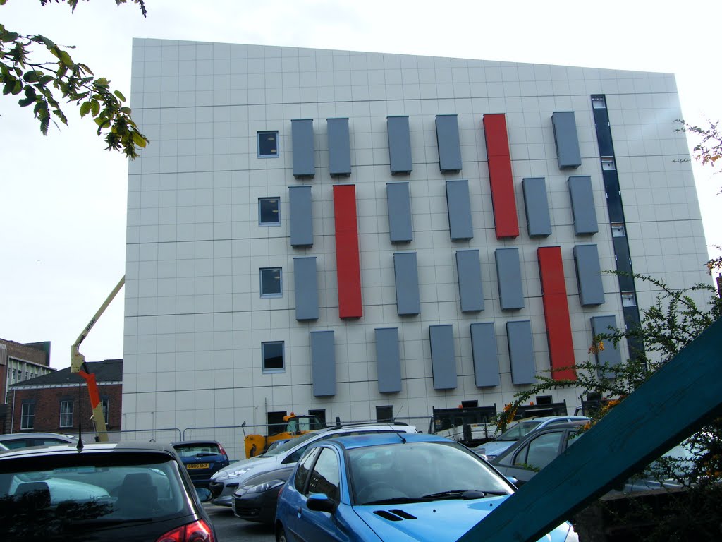 Wilberforce Centre, Albion Street, Hull by William Braquemard