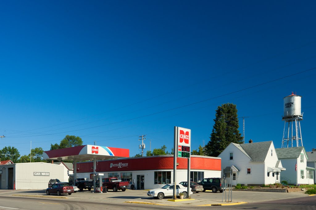 "Red, White and Blue" - Cenex United Xpress Convienence Store - Gibbon, MN - July 29th, 2011 by mnragnar