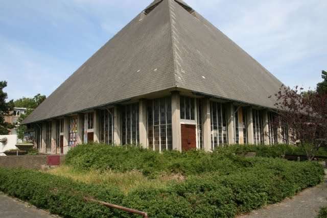 Don Bosco Kerk, Koelmalaan te Alkmaar NL by j.h.a.snijder