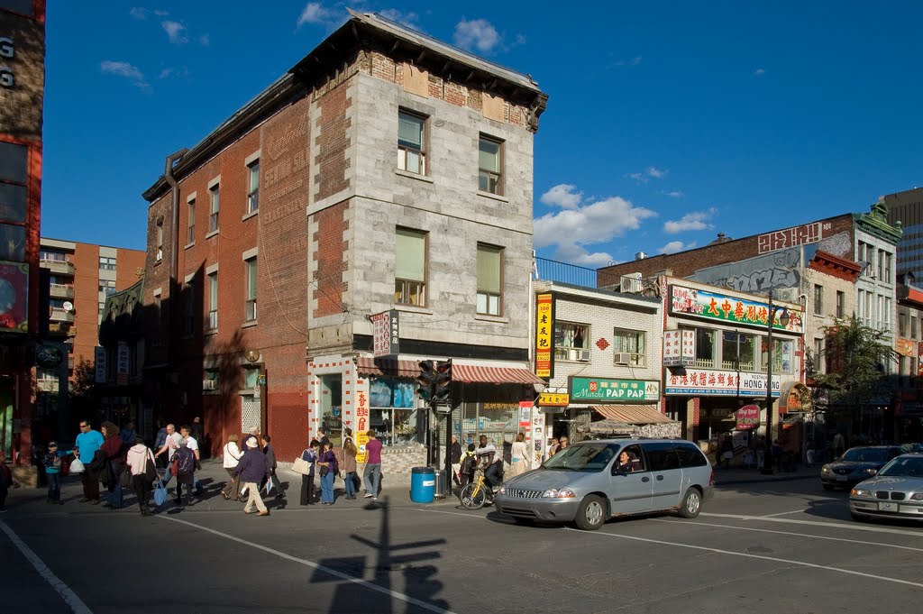 China Town; Boulevard Saint-Laurent & De La Gauchetiere Ouest, Downtown Montréal, Québec by Traveling-Crow