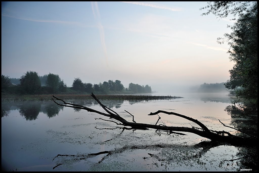 Doesburg; Fraterwaard, zonsopgang by Stichting Achterhoek weer mooi