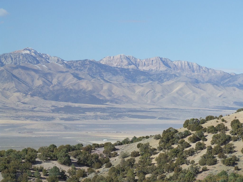 Deseret Peak Wilderness Area from Oquirrh Mountains by acidman1968