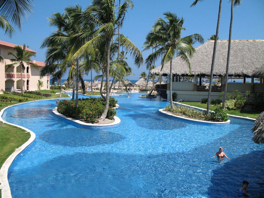 Majestic Colonial pool, Punta Cana, Dominican Republic by bgetz