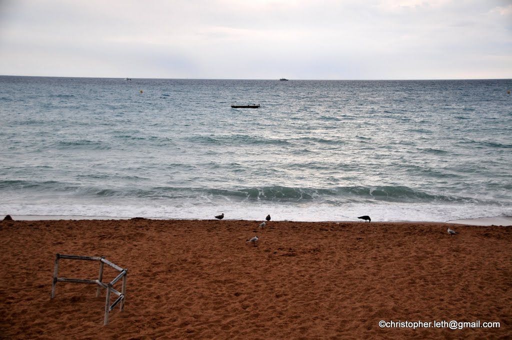 Empty beach by christopher.leth@gmail.com