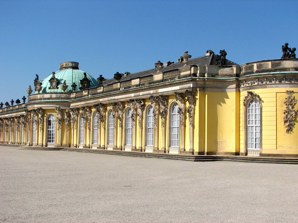 Schloss Sanc Souci, Terasse by Karsten Lindner