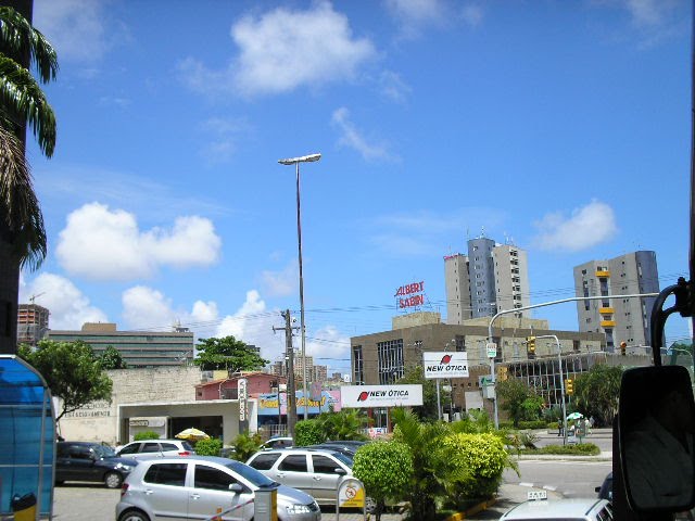 Hospital Albert Sabin e complexo médico-hospitalar da Ilha do Leite, Recife, Pernambuco, Brazil by Orlando de Almeida Calado