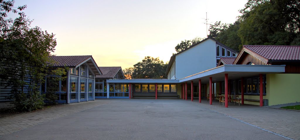 Grund- und Hauptschule Ingoldingen by fotokostik