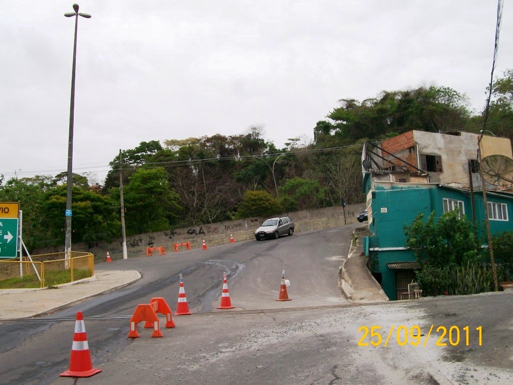 SANTANA STREET, CENTER, MACAÉ, RIO DE JANEIRO BRAZIL-RYDOJ by RYD Panoramio photos