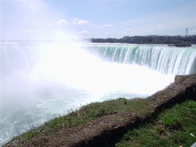 Niagara Falls, Canada by tara_evie