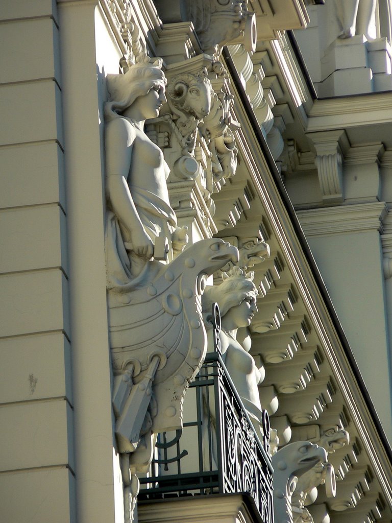 Art nouveau on Strelnieku iela (2007.VII) by DmitryTelnov