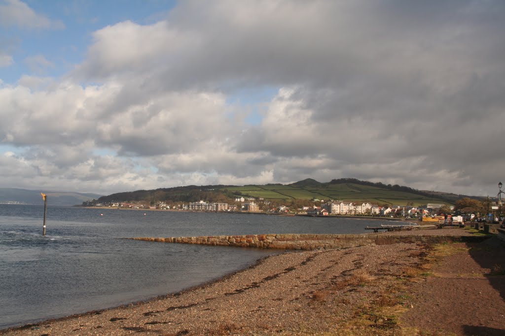 Sea Front Largs by Mark Cantle