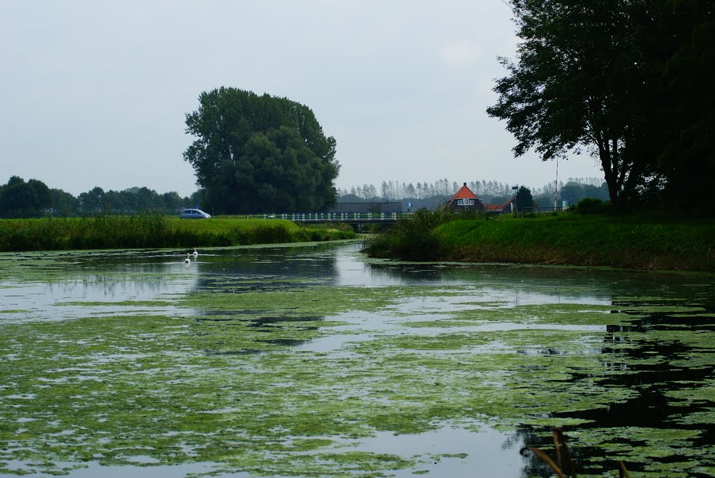 Twenthekanaal by Henk Hissink