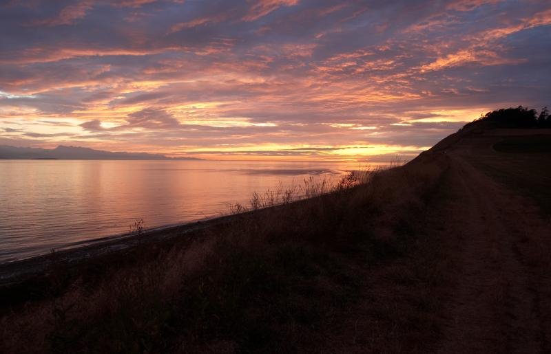 Ebey Bluffs Sunset by KVA881