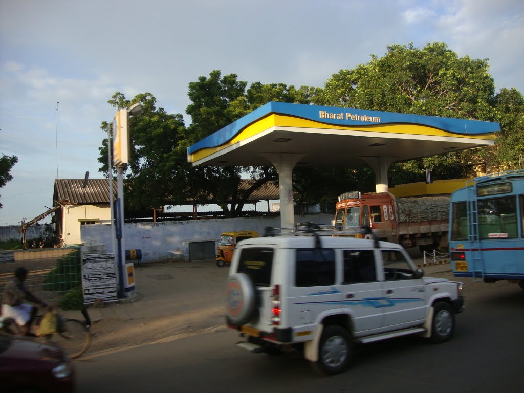 9058 பி பி சி எல் எரிபொருள் நிலையம் BPCL Fuel Station 17.14.02 by dhanasekarangm