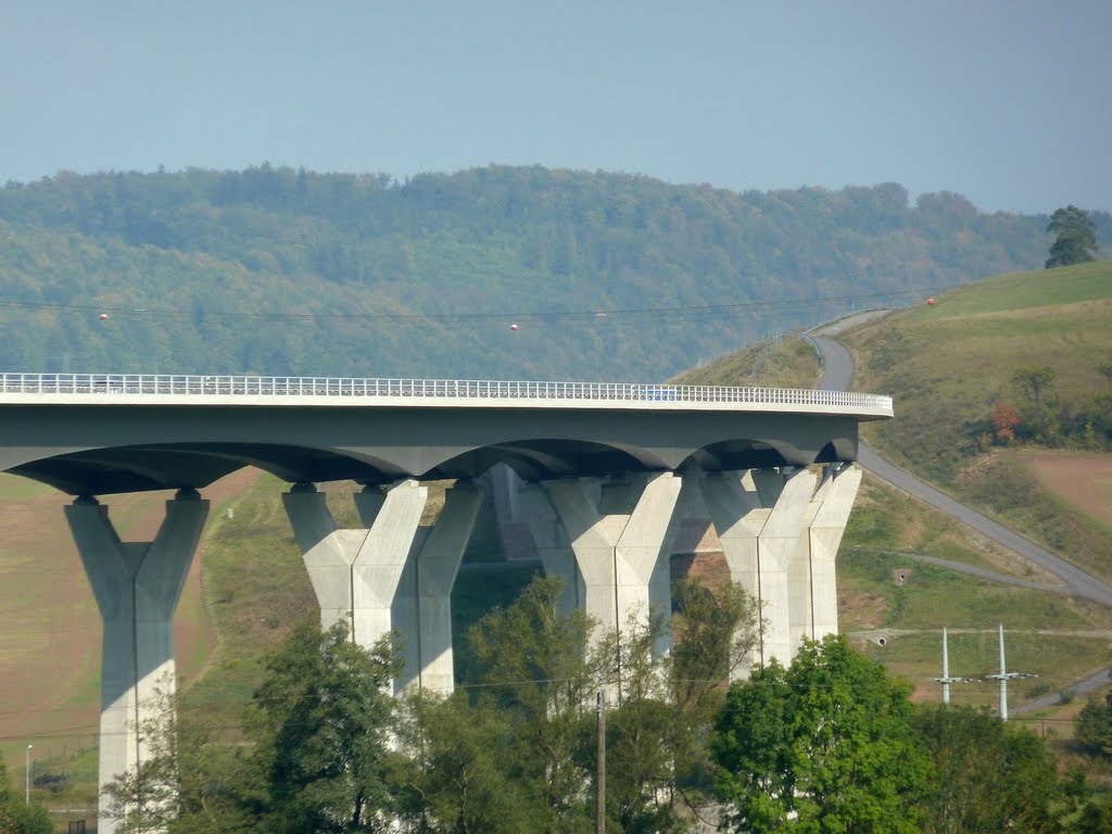 Talbrücke Werratal by klaus183