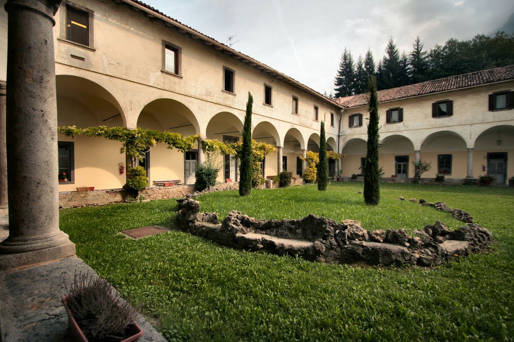 Serina-Monastero della Trinità by roberto rubiliani