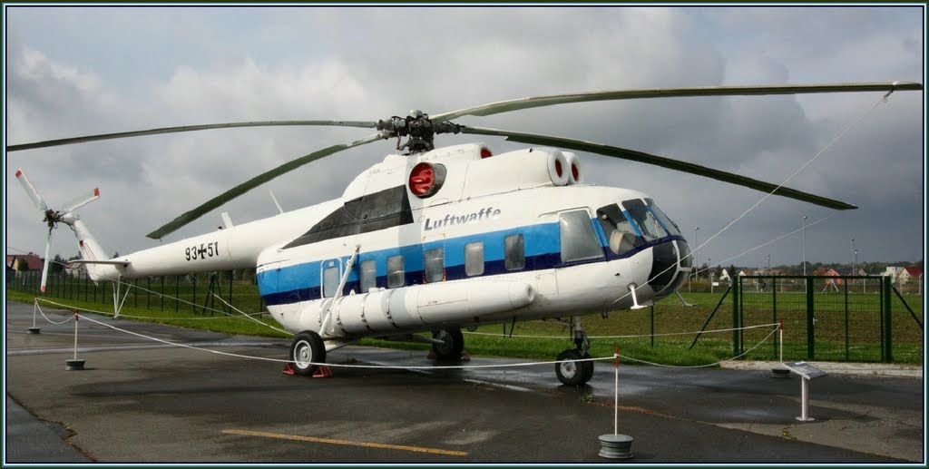 Mil Mi-8T (Nato-Code: Hip) Hersteller: Konstruktionsbüro Mil (UdSSR) by H. Hönow