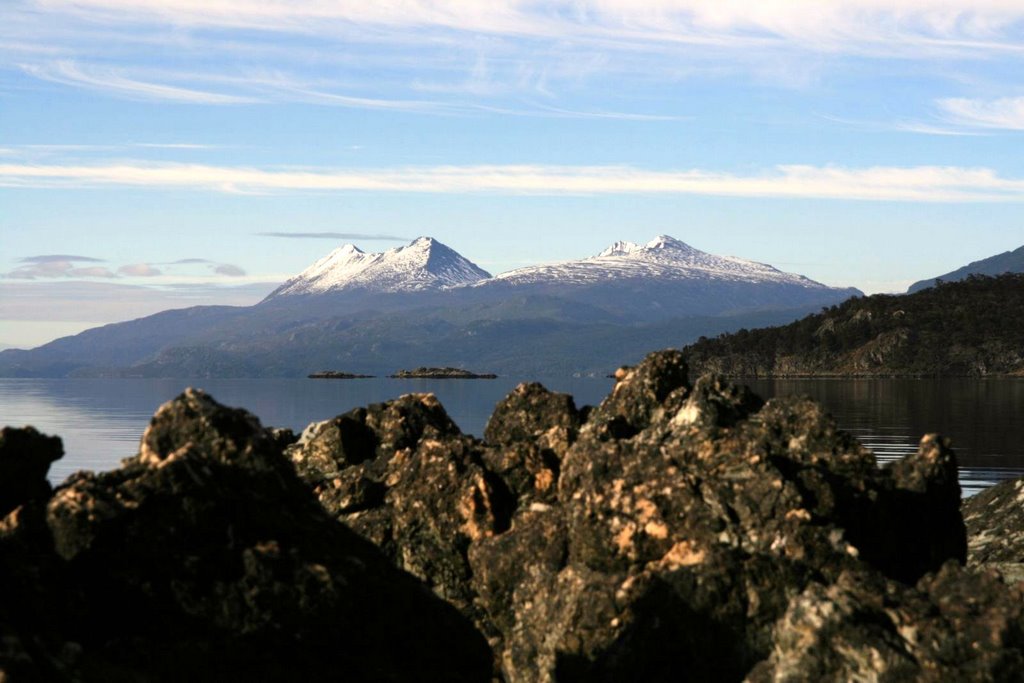 Bahia Ensenada by M.Zeanuri