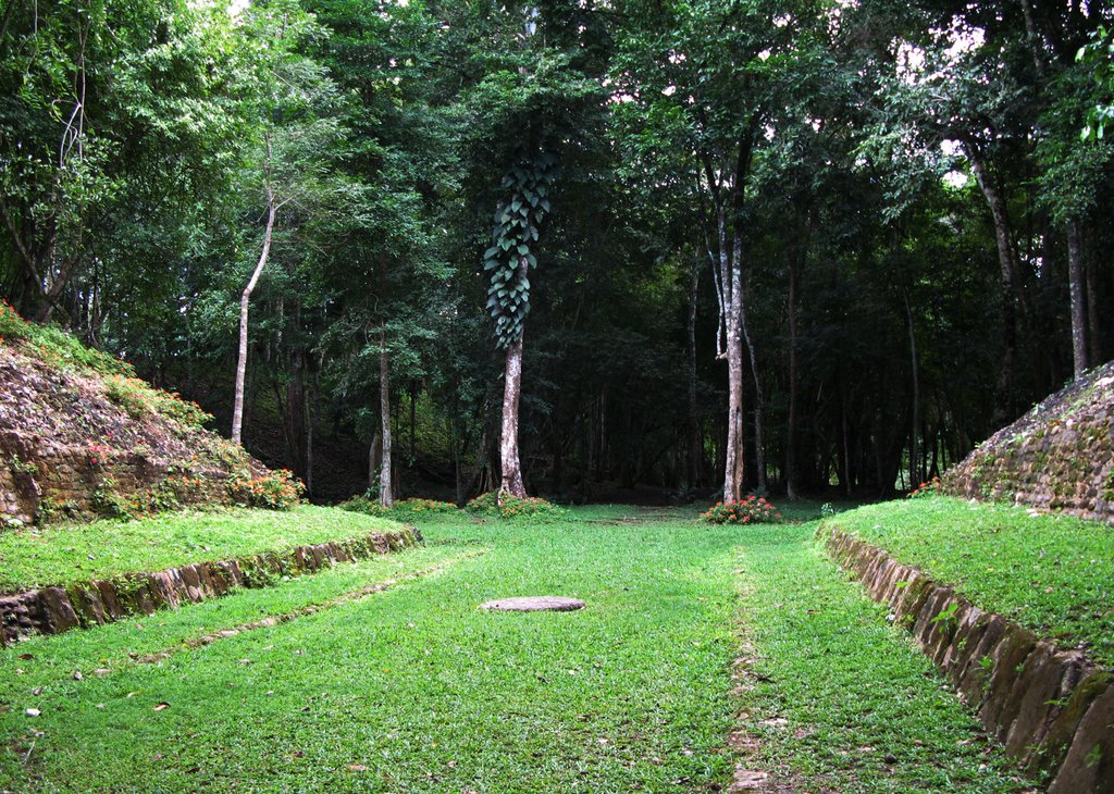 Ball Court Caracol by stephanie parker