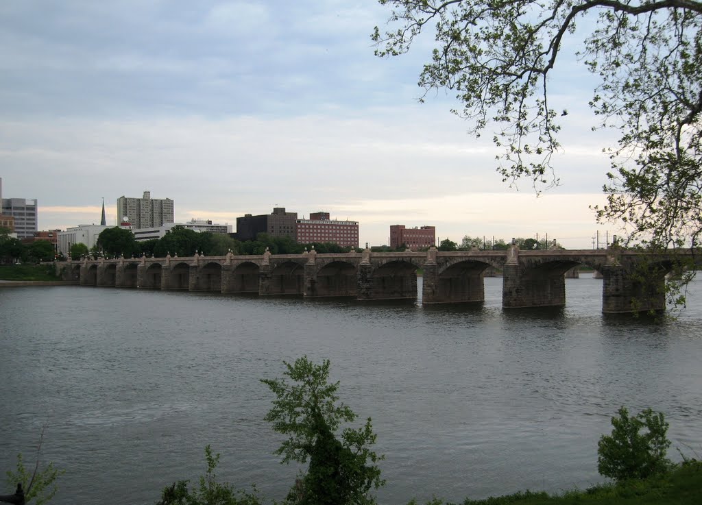 Market Street Bridge, Harrisburg by Gunnar Pihl