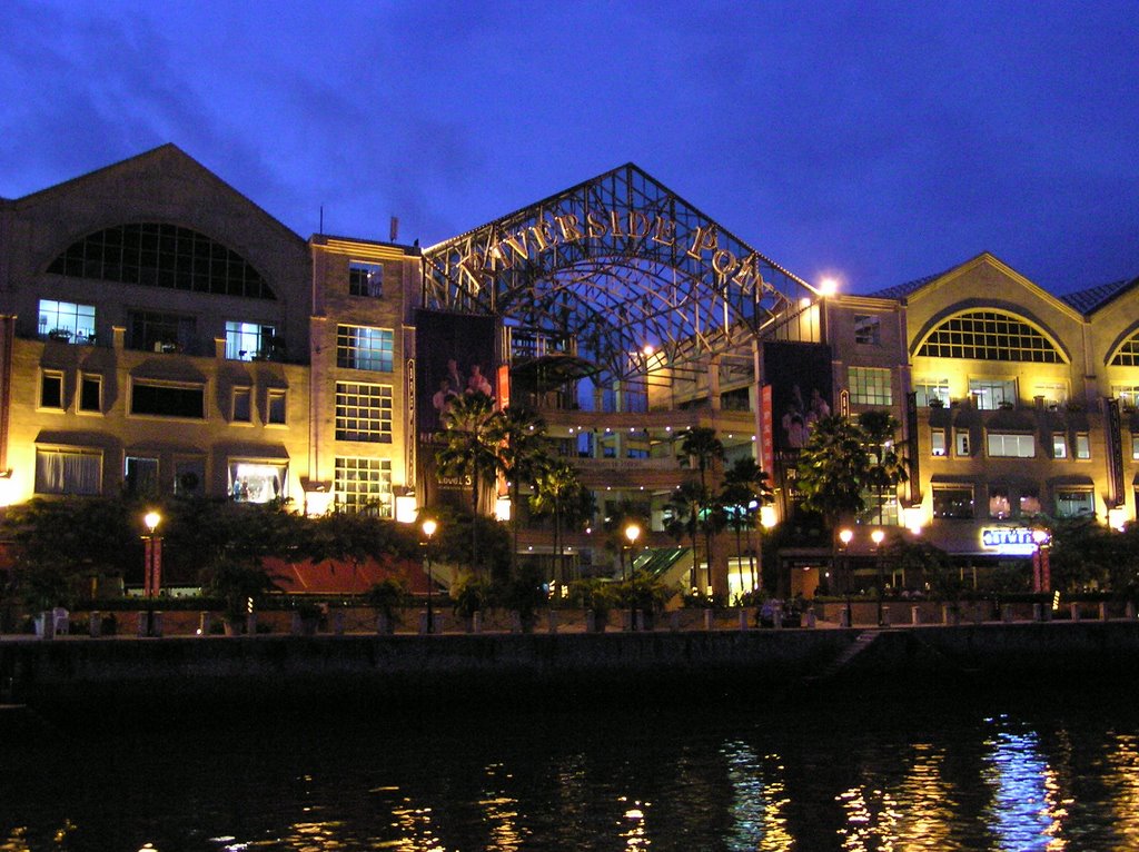 CLARKE QUAY, RIVERSIDE POINT by cyiamlee