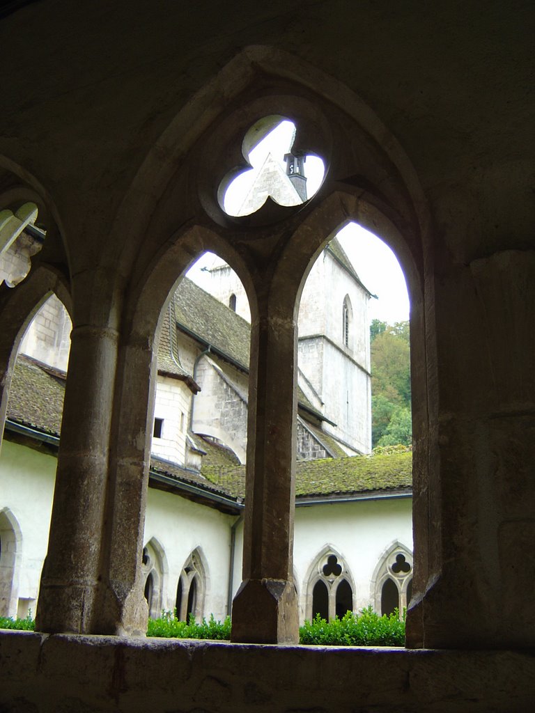 Le cloître by Jean-Marc Allet