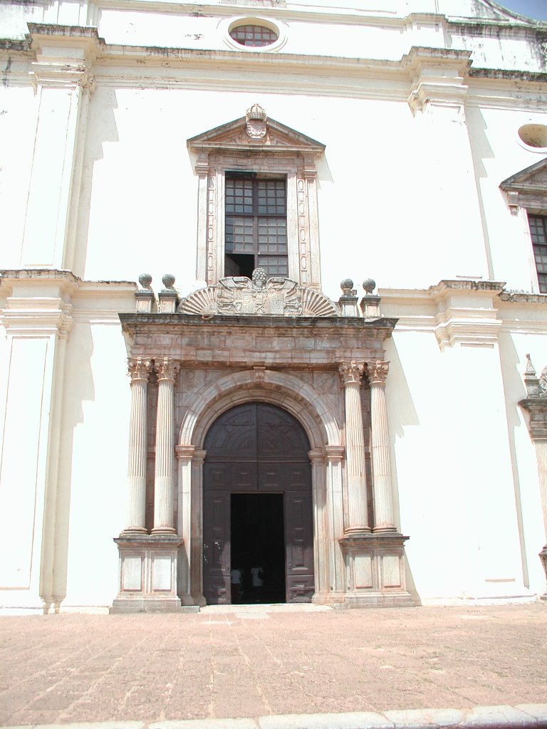 Entrance of Se Cathedral, tuscan exterior by Jean-Marc Allet