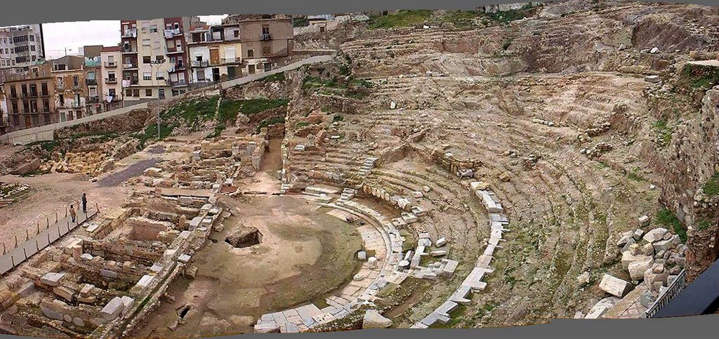 Teatro Romano de Cartagena en 1995 by Danipaco